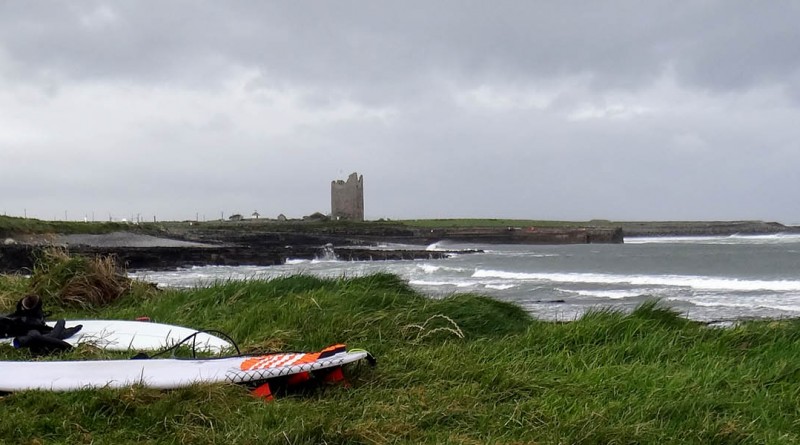 Irlande Easky right surf trip castel