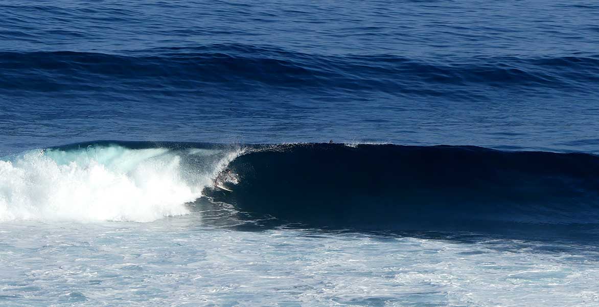 Chili Punta de Lobos surf barrel